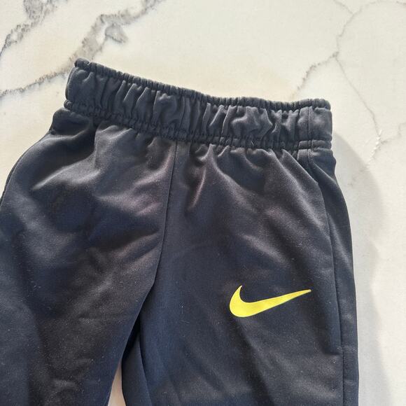 Nike jogger pants - Picture 4 of 4